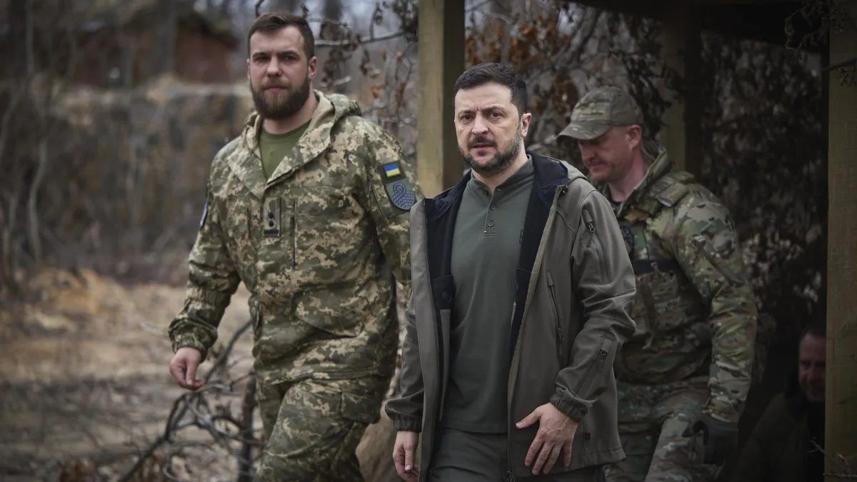 Зеленски: Украинците няма да дадат земята си на окупатора