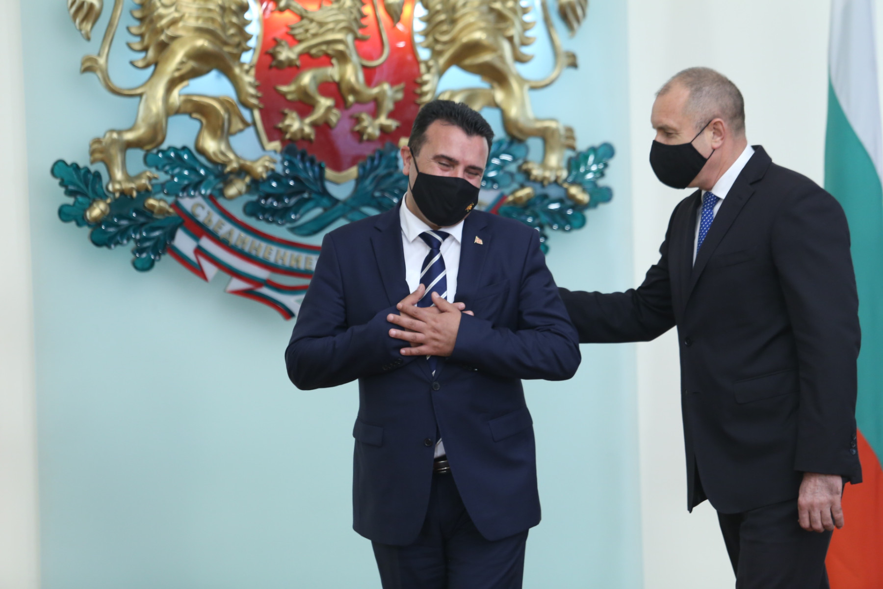 Заев: Скопие спазва правата на всички граждани